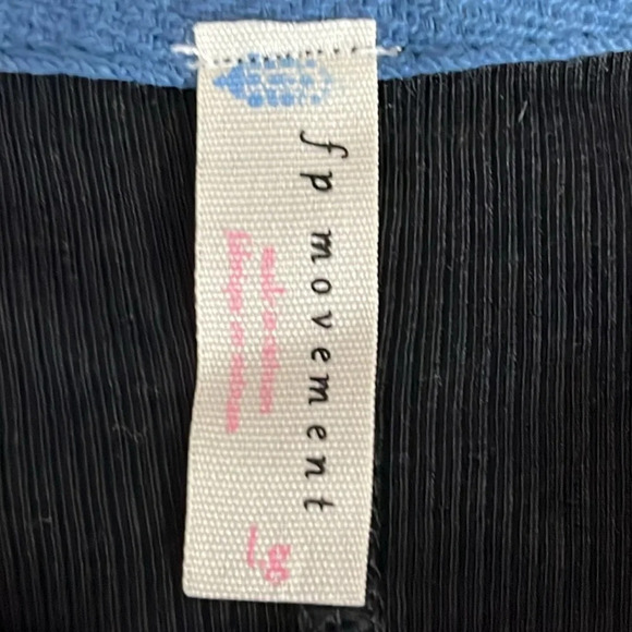 Free People Movement Cropped Ribbed Semi Sheer Top in Black - Size Large - Picture 4 of 8